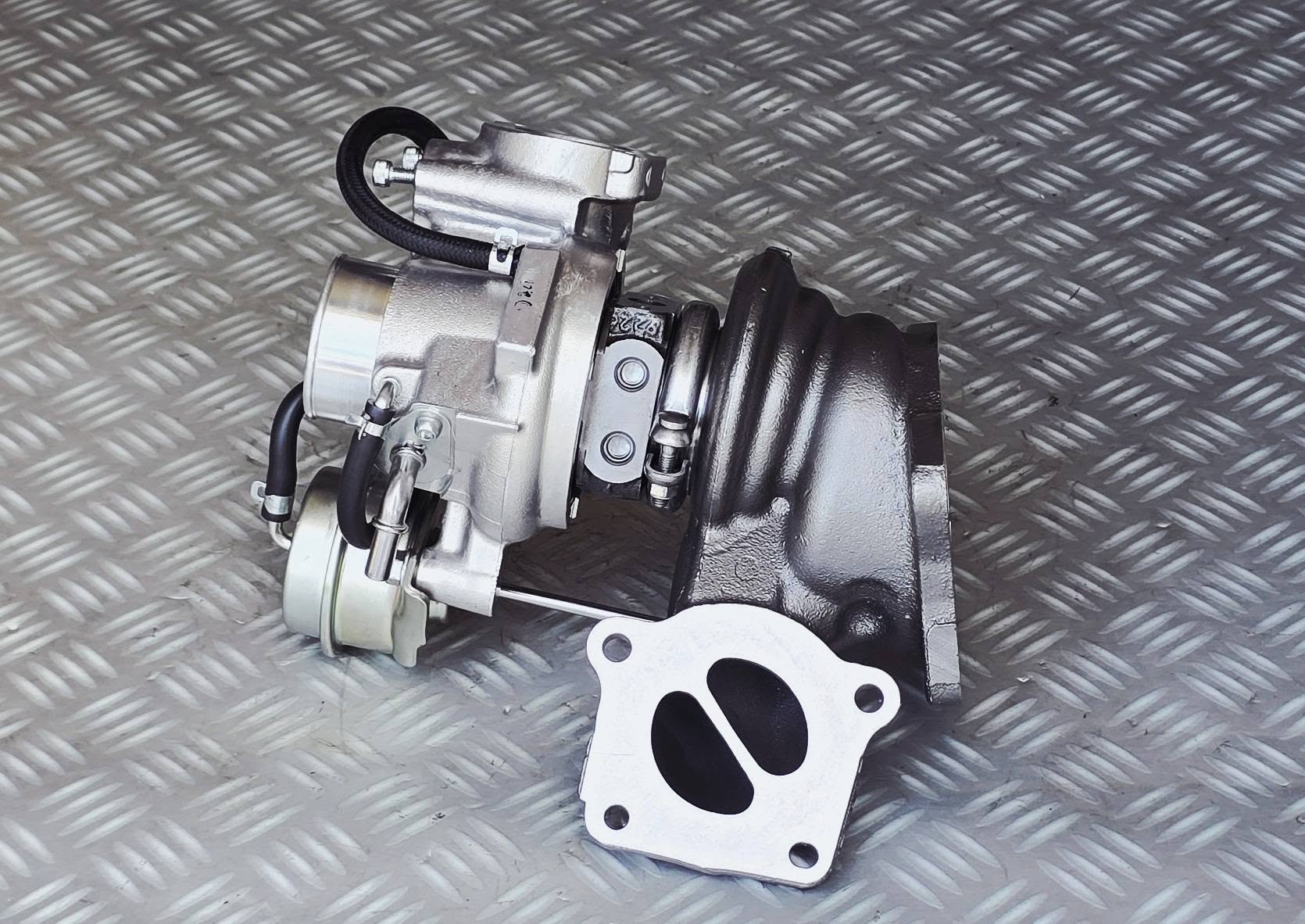 TURBINE MODIFICATE CHEVROLET CAMARO 2.0T 275CV - immagine 2