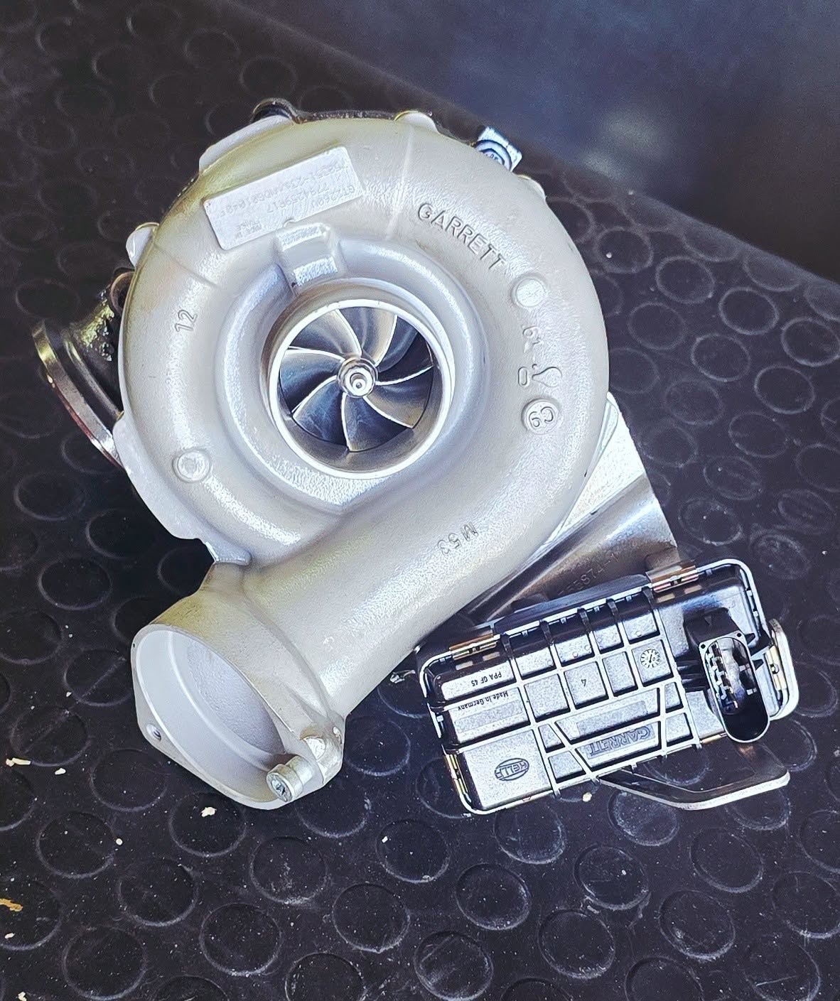 TURBINA MODIFICATA BMW 530D 330D 231CV - immagine 2